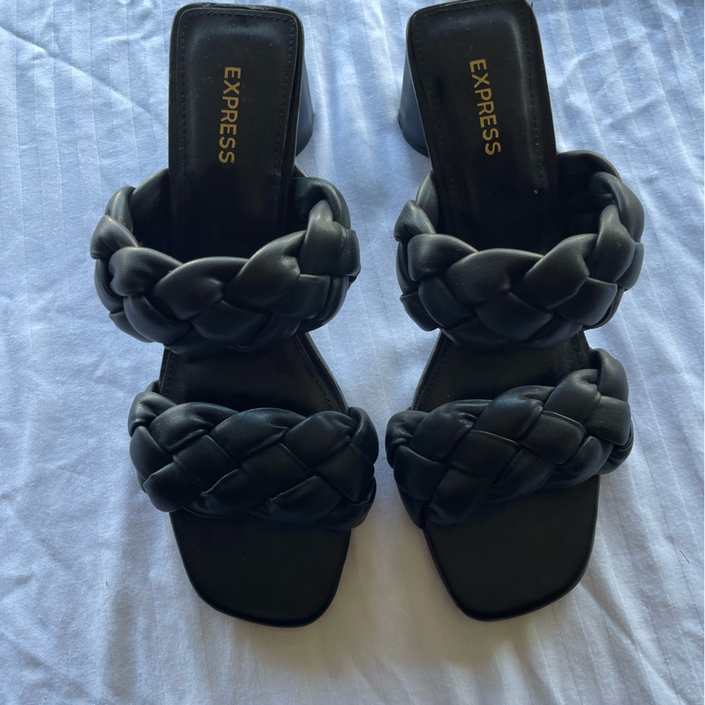Express Black Heel Threaded Leather Sandal Heels Women’s Size 8